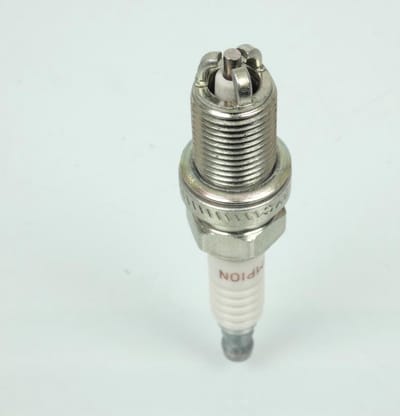 Bougie d'allumage Champion C6BYC pour moto BMW 1100 R GS 1993 à 2000 Neuf