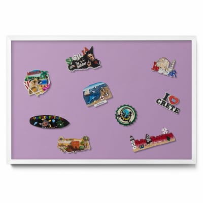 Tulup Magneetbord met Witte Frame - Paars Magnetisch Bord in Verschillende Kleuren - 60 cm x 40 cm - Pastelpaarse kleur - Design Magneetbord met Frame - Magnetisch Bord Muurbevestiging - Memobord voor Keuken