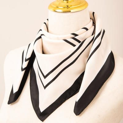 70 Vierkante Sjaals voor Dames, Modieuze Zwarte Sjaals, Lieve Witte Sjaals, Bedrukte Tassen, Riemen 70*70CM