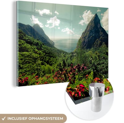® Glasschilderij 180x120 cm - Schilderij acrylglas - Regenwoud rondom de Pitons in Saint Lucia - Foto op glas - Muurdecoratie woonkamer - Wanddecoratie slaapkamer - Schilderijen