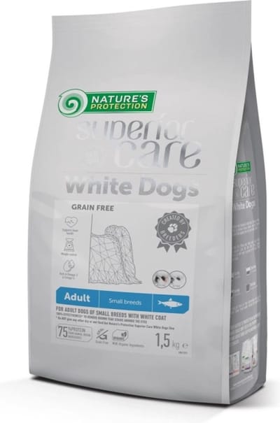 NATURE'S PROTECTION SUPERIOR CARE droog graanvrij dierenvoer met haring voor volwassen honden van kleine rassen met witte vacht