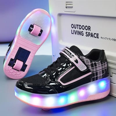 Schoenen met wieltjes Opladen Mannen en Vrouwen Kinderen Volwassenen Rolschaatsen Ultralichte Wielen Veterschakelaar LED Licht Schoenen 39