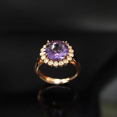 Bague en améthyste incrustée d'argent et d'or S925 pour femmes, artisanat de coupe, fleurs lumineuses de luxe légères, bijoux exquis Resizable violet