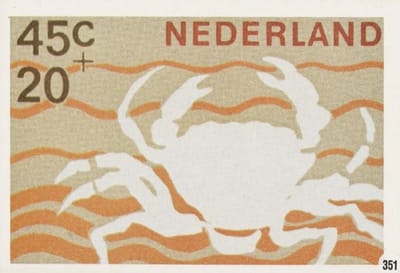 Briefkaart met afbeelding krab postzegel