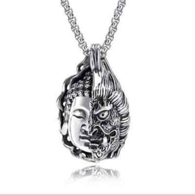Nouveau Pendentif Rétro Mi-Bouddha Mi-Démon Mode Bon et Mal Une Pensée Collier Bijoux gray