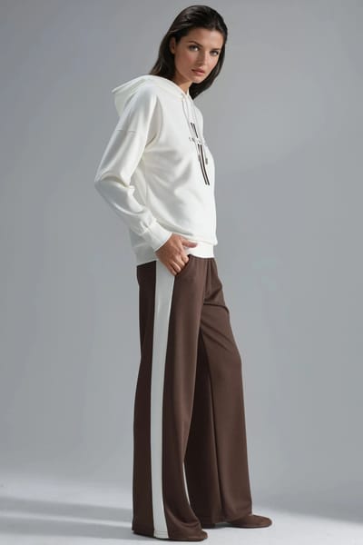 Modal Touch Kaptrui & Gestreepte Details Broek Set