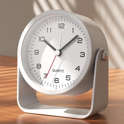 Daity 1 stuk - Wekker - kleine retro bureauklok - werkt op batterijen - stille metalen bureauklok met licht - geschikt voor woonkamer - slaapkamer - nachtkastje en boekenplankdecoratie