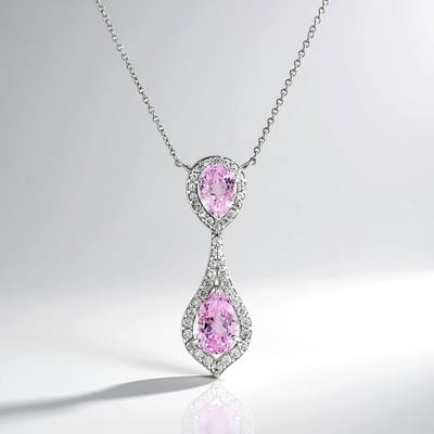 Cavill - Zilveren ketting met 2,45 ct peervormige Kunziet en Cambodjaanse Zirkonia - 925 Sterling Zilver - Platina Verguld - Elegante damesketting