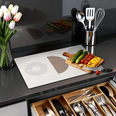 KitchenArt - Minimal Waves - 70x52 cm - Kookplaat Beschermer - Luxe Afdekplaat Inductieplaat - Anti-slip & Oprolbaar - Beschermmat Inductiekookplaat