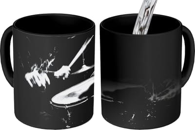 Magische Mok - Foto op Warmte Mokken - Koffiemok - Drummer - Zwart - Drumstel - Magic Mok - Beker - 350 ML - Theemok