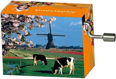 Muziekdoosje Hollandse molen en koeien Melodie Love Story