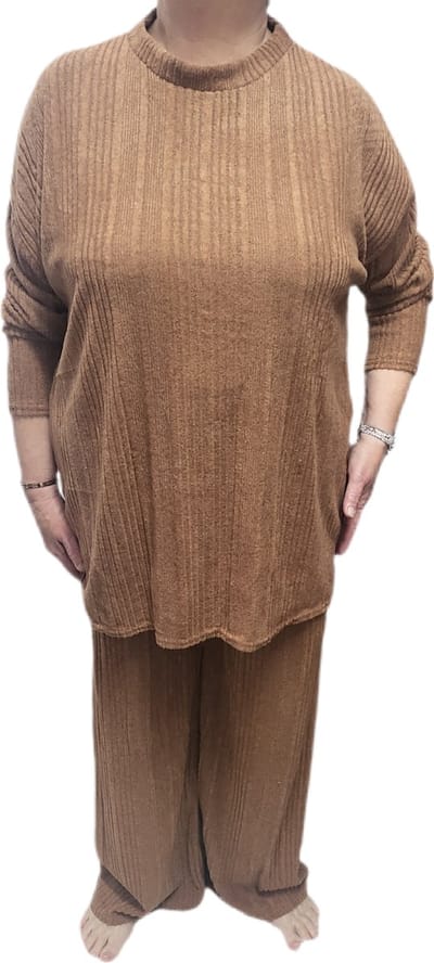 Dames - Huispak - Loungepak - Set 2 delig - Comfy Set - Grote maten - Kleur - Herfst bruin - Maat One Size 42 t/m 60