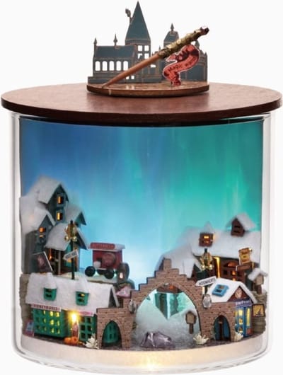 WEBU Miniatuur bouwpakket XXL - DIY Poppenhuis voor volwassenen - incl. LED & Muziek