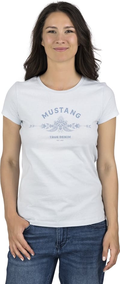 Mustang Dames T-Shirt Alexia C Logo slim fit Blauw L Ronde Hals Volwassenen Basic T-shirt met korte mouwen en ronde hals gemaakt van 100% katoen
