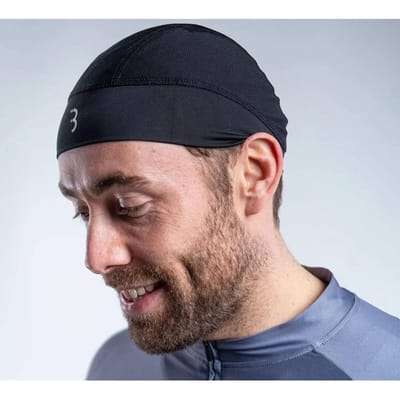 BBB Cycling Helmmuts Zomer - Fietsmuts Voor Onder Helm - 10-25 °C - Mesh Bovenstuk Voor Extra Ventilatie - Zwart - One Size - ComfortCap Helmmuts Fiets BBW-293