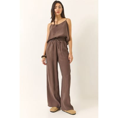 Mouwloze Camisole en Wijde Pantalon Coördinaten Set