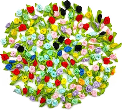 Mini Kunstbloemen met Bladeren - 200 Stuks Kleurige Satijnen Rozen voor DIY Knutselen, Kleding, Haaraccessoires en Bruiloften