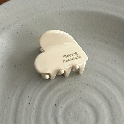 Petites Pinces à Cheveux Acétate Pinces à Cheveux Crabe pour Barrettes Mignonnes en Forme de Cœur Accessoires pour Cheveux pour Femmes