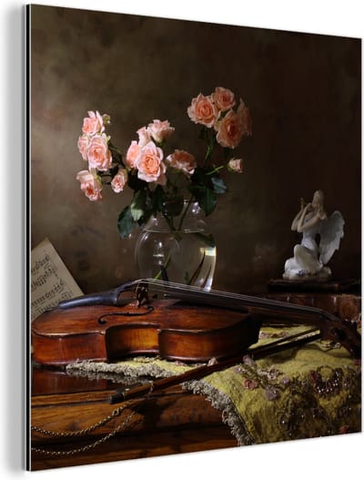 Aluminium schilderij 90x90 cm - Wanddecoratie metaal - Viool - Rozen - Roze - Bloemen - Stilleven - Metalen muurdecoratie woonkamer - Decoratie industrieel - Foto op dibond - Industriële accessoires slaapkamer