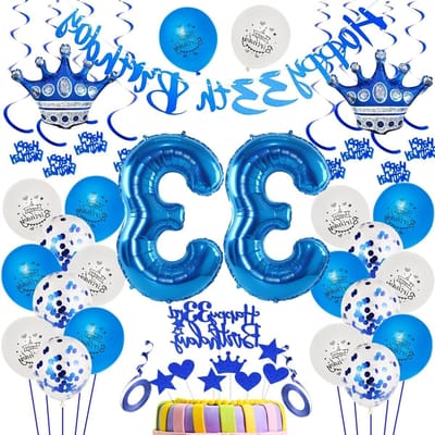 Feestelijke blauwe ballonnen en decoratie voor de 33e verjaardag van een man, perfect voor een verjaardagsfeest en taartdecoratie