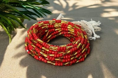AfricanFabs® Waist Beads / Afrikaanse Heupketting - Adesuwa - Rood / goud (Traditioneel niet-elastisch koord) - Buikketting - Taille ketting