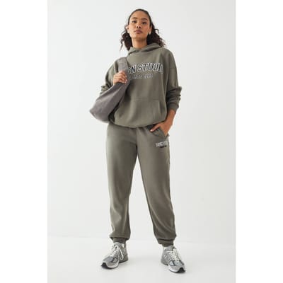 Dames DSGN Studio Applique Oversized Cuffed Jogger | Kaki | Maat: XS