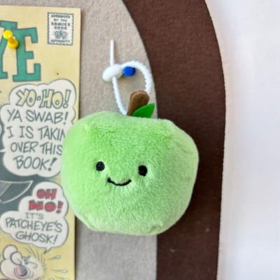 Nouveau Porte-clés Pomme Verte, Porte-clés Peluche Mignon Doux Peluche Remplie Porte-clés pour Sac à Dos d'Enfant, Sac à Main Sac à Main Mode Pendentif vert