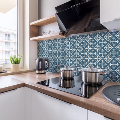Zelfklevende tegelmuurstickers voor keuken en badkamer - 24 Azulejos Amilla tegelstickers - 24 stickers 10x10cm