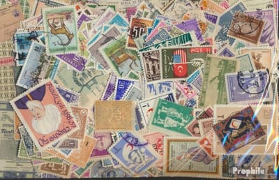 800 Verschillende Postzegels voor Verzamelaars