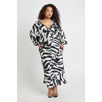 boohoo Dames Plus Gemengde Dierenprint Volume Mouw Satijn Midaxi Jurk | Zwart | Maat: 44