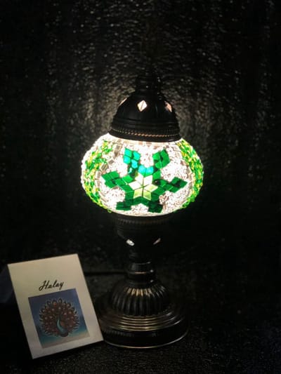 Turkse sfeerlamp - handgemaakt mozaïek nachtlamp met groene ster - E14 LED lamp - 1 stuk - hoogwaardig glas en brons