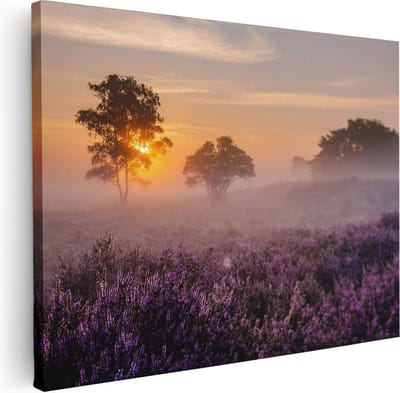 Artaza Canvas Schilderij Zonsondergang - 40x30 cm - Klein - Wanddecoratie Heide - Muurdecoratie Landschap - Kamer Accessoires Bomen Mist