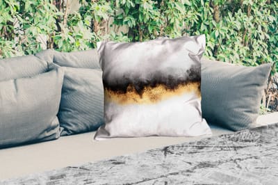 Sierkussen Buiten - Goud - Chic - Abstract - Zwart - Wit - Luxe - 60x60 cm - Weerbestendig