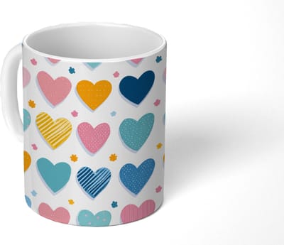 Mok - Koffiemok - Hartjes - Pastel - Kleurcontrast - Handgetekend - Mokken - 350 ML - Beker - Koffiemokken - Theemok