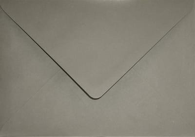 Gladde grijze enveloppen A6 - 125 x 175 mm - 25 stuks - NK natgelijmde - 115 gram - Sirio Color - Netuno