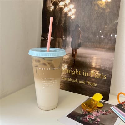 Plastic Koffiekop Grote Capaciteit Leuke Waterbeker Met Rietje Deksel voor Zomer Koud Drinken Drie Recipe of Summer 700ml gray