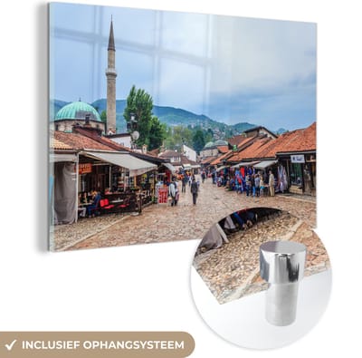 ® Glasschilderij 180x120 cm - Schilderij acrylglas - Oude Bosnische marktplaats van Sarajevo - Foto op glas - Muurdecoratie woonkamer - Wanddecoratie slaapkamer - Schilderijen