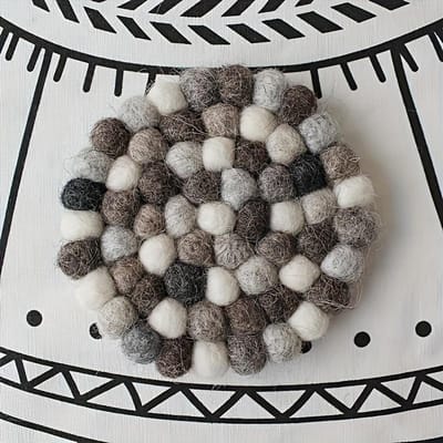 1 stuks Vilt Onderzetters, Handgemaakte Vilt Placemats, Kleurrijke Isolatiematten, Geschikt voor Keuken Eetkamer Pack of 1 gray