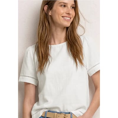 Blouseshirt met ronde hals en tapedetails