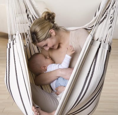 XL Hangstoel zonder Frame - Handgemaakt in Brazilië, Belastbaar tot 150 kg, Zitvlak 1,6 x 1,3 m, Kleur: Cappuccino