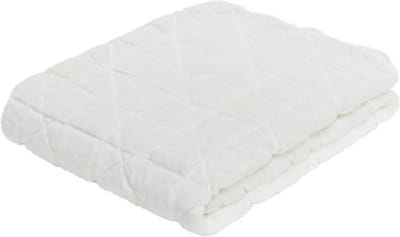 Grote zachte plaid of bedsprei in imitatiebond 150x200 crème beige