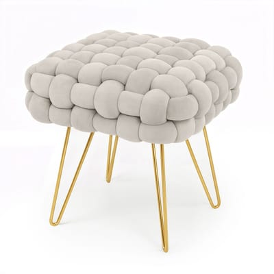 Gestoffeerde Fluwelen Poef DOTTY 38 cm / Vierkante Poef met Gouden Poten / Stijlvolle Kruk / Kaptafelkruk / Halstoel / Woonkamerstoel / Crèmekleur