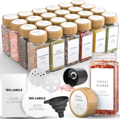 Famanu - Bamboe kruidenpotten met deksels en etiketten (120 ml, verpakking van 24 stuks) Glazen voorraadpotten met bamboe deksels, 80 minimalistische waterdichte kruidenpotetiketten - luchtdichte kruiden en specerijen containers voor keukenopslag
