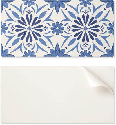 Zelfklevend vinyl wandbekleding met afbeeldingen voor de keuken, 100x50 cm, bloemenpatroon op de achtergrond.