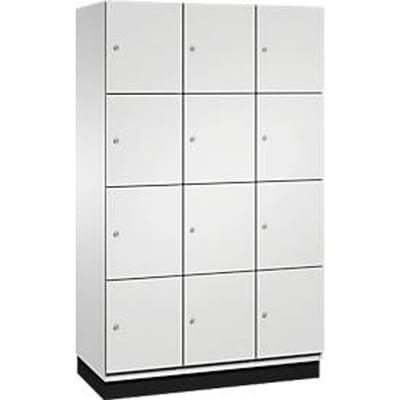 C+P Cambio lockerkast, 3 vakken, 12 vakken, met plint, B 1200 x D 525 x H 1980 mm, lichtgrijs