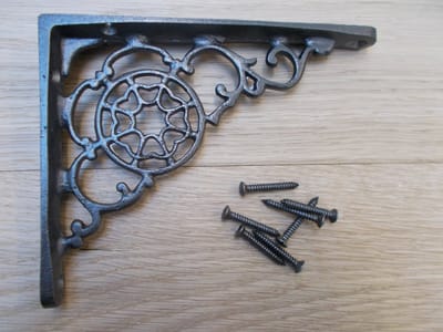 Pair 5" Cobweb Shelf Brackets Antique Iron Cast Iron Wall Support