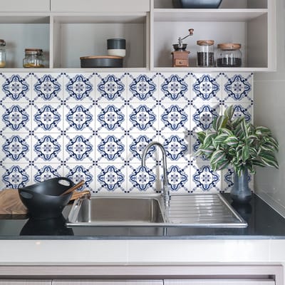 Zelfklevende tegelmuurstickers voor keuken en badkamer - 24 cementtegelstickers AZULEJOS LOICIA - 24 stickers 10x10cm