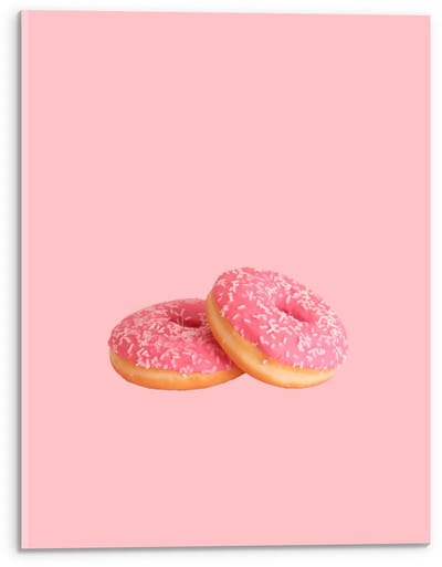 Acrylglas - Roze Donuts met Roze Achtergrond - 30x40cm Foto op Acrylglas (Met Ophangsysteem)