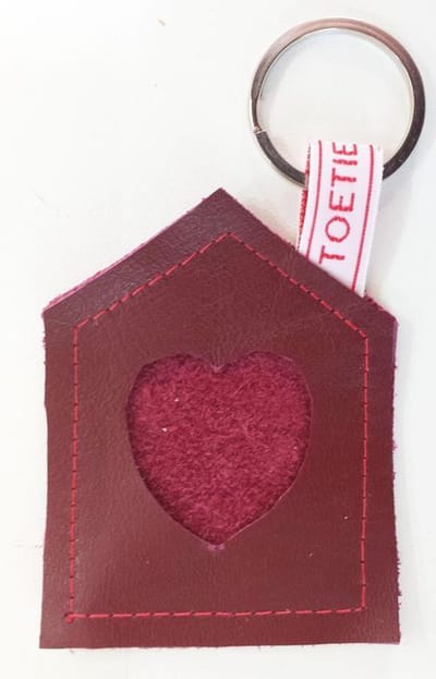 Toetie & Zo Handgemaakte Leren Sleutelhanger Huis Rood - Sleutelhouder - Leder