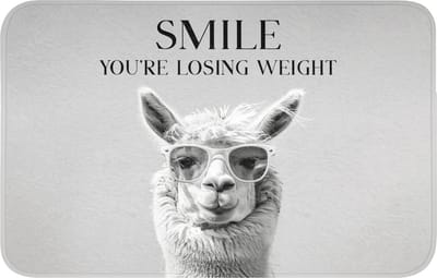 Badmat 80x50 cm - Antislip - Quotes - Lama - Smile - Spreuken - Grijs - Badmatten voor badkamer - Badkamermat - Douchemat - Badkamer mat